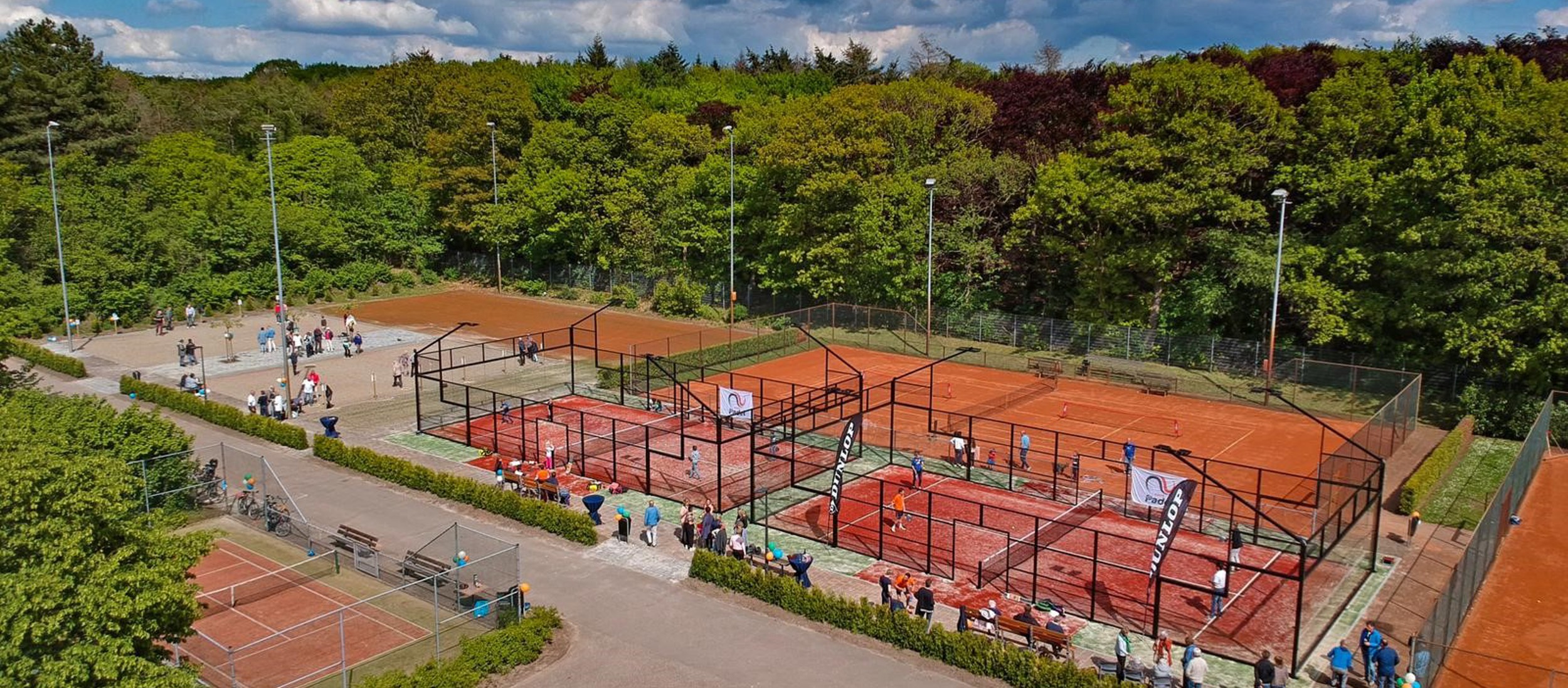 Overzichtsfoto padel